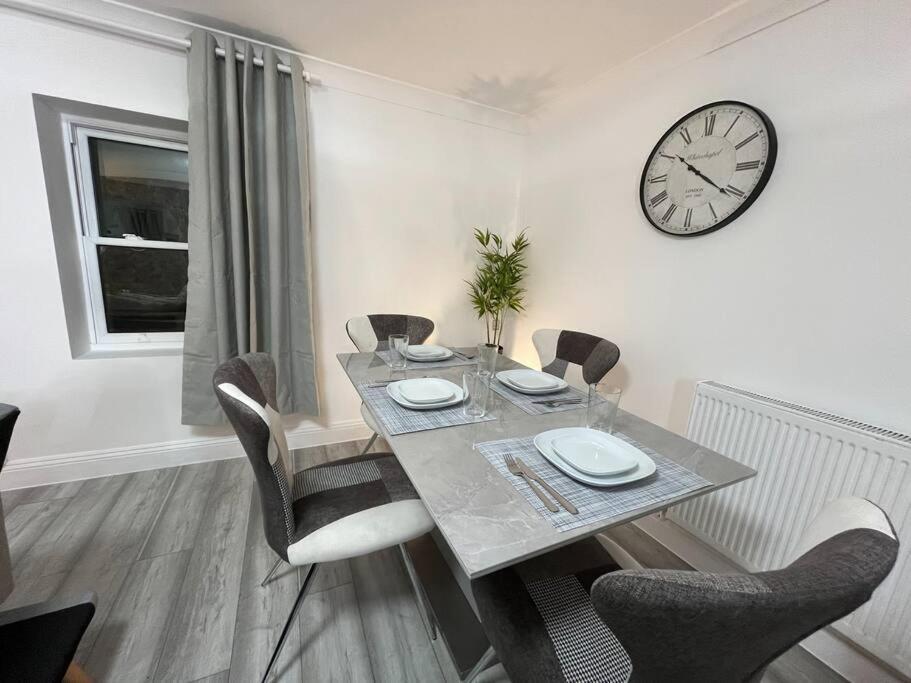 Modern & Stylish Haven In Heart Of London Londres Exterior foto