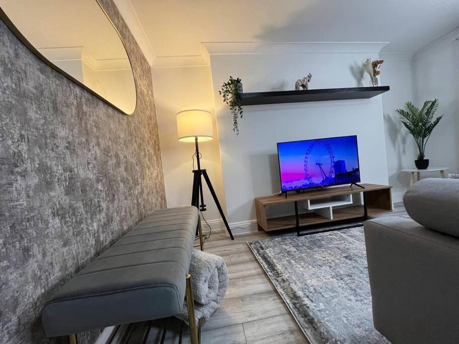 Modern & Stylish Haven In Heart Of London Londres Exterior foto
